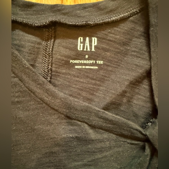 Gap forever soft twist shoulder t shirt S - Picture 4 of 4